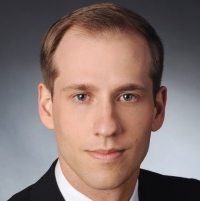 Cory Schmidt headshot